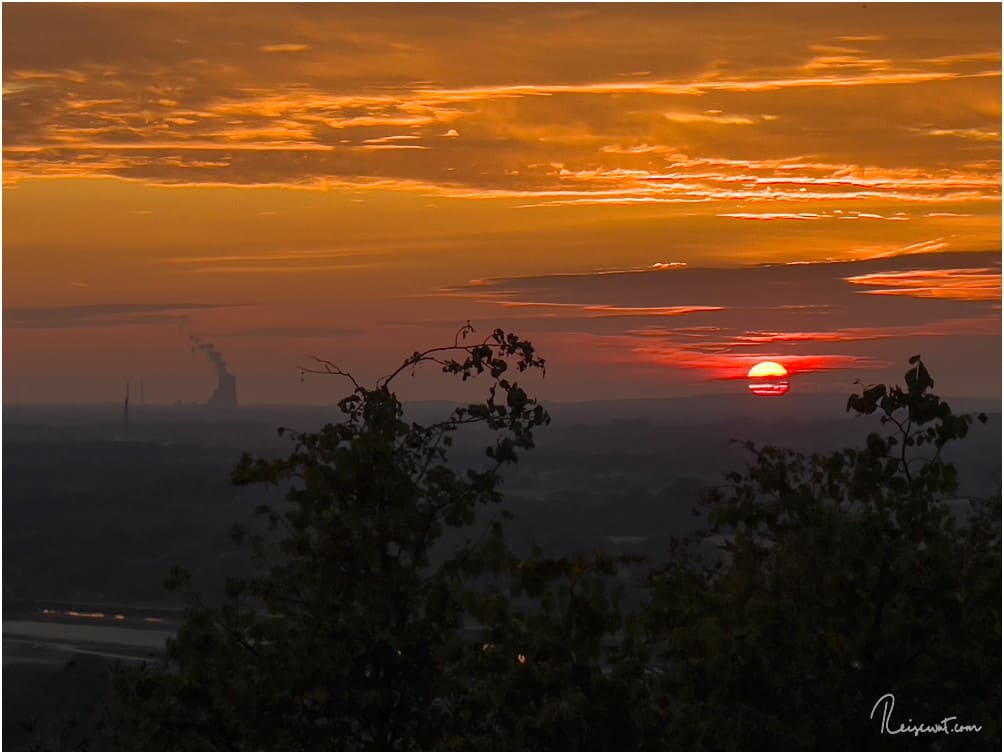 Der Versuch einer Aufnahme vom Sonnenuntergang, leider hatte ich damals nur das Handy mit