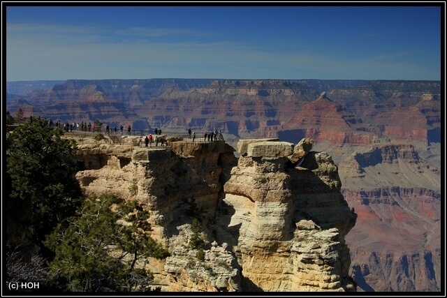 Einer der zahlreichen Scenic Points am South Rim des Grand Canyons