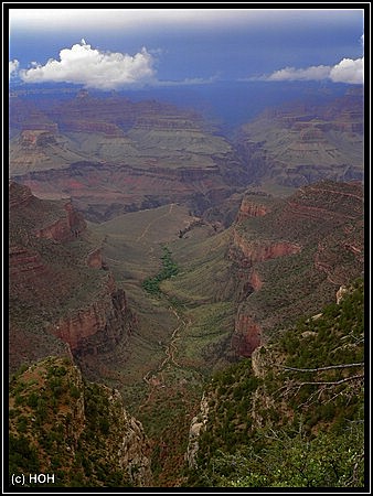 Blick auf den Bright Angel Trail Richtung Plateau Point