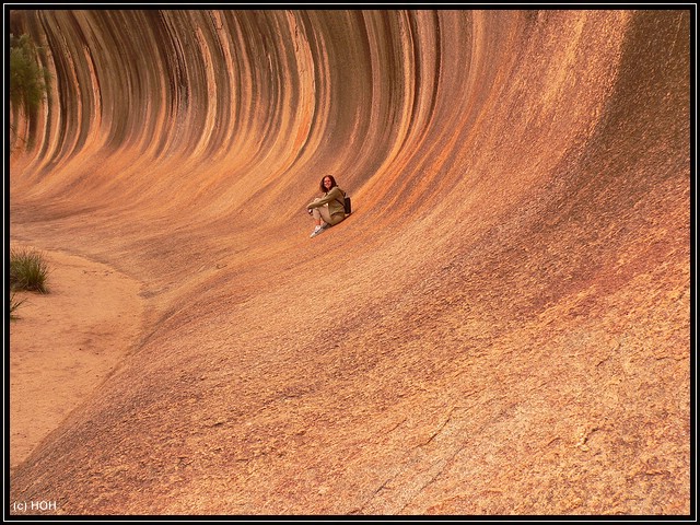 Frauchen im Wave Rock