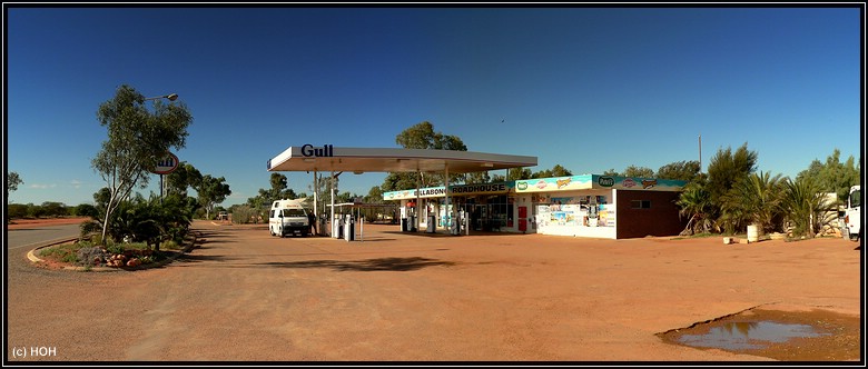 Kurz vorm Abzweig zur Shark Bay liegt das Billabong Roadhouse