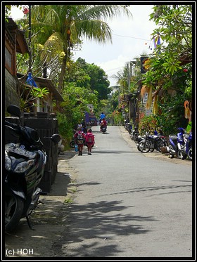 Kleine Seitenstraße in Ubud