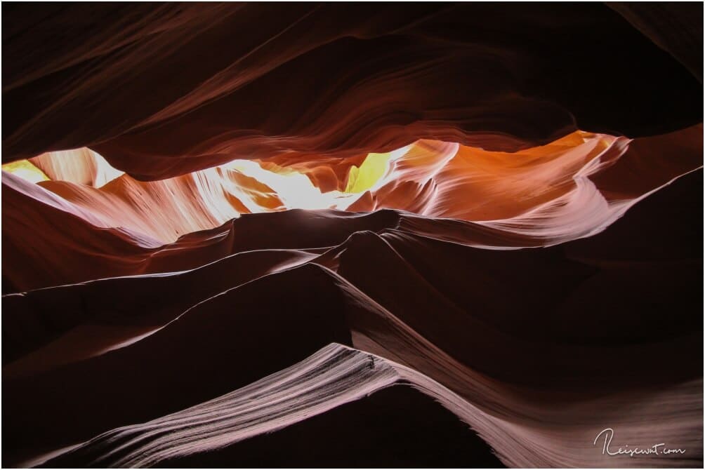 Ein Motiv was man ohne Guide nicht unbedingt findet ... der Upsidedown Butte, der an die Felsen im Monument Valley erinnert. Nur auf dem Kopf stehend.