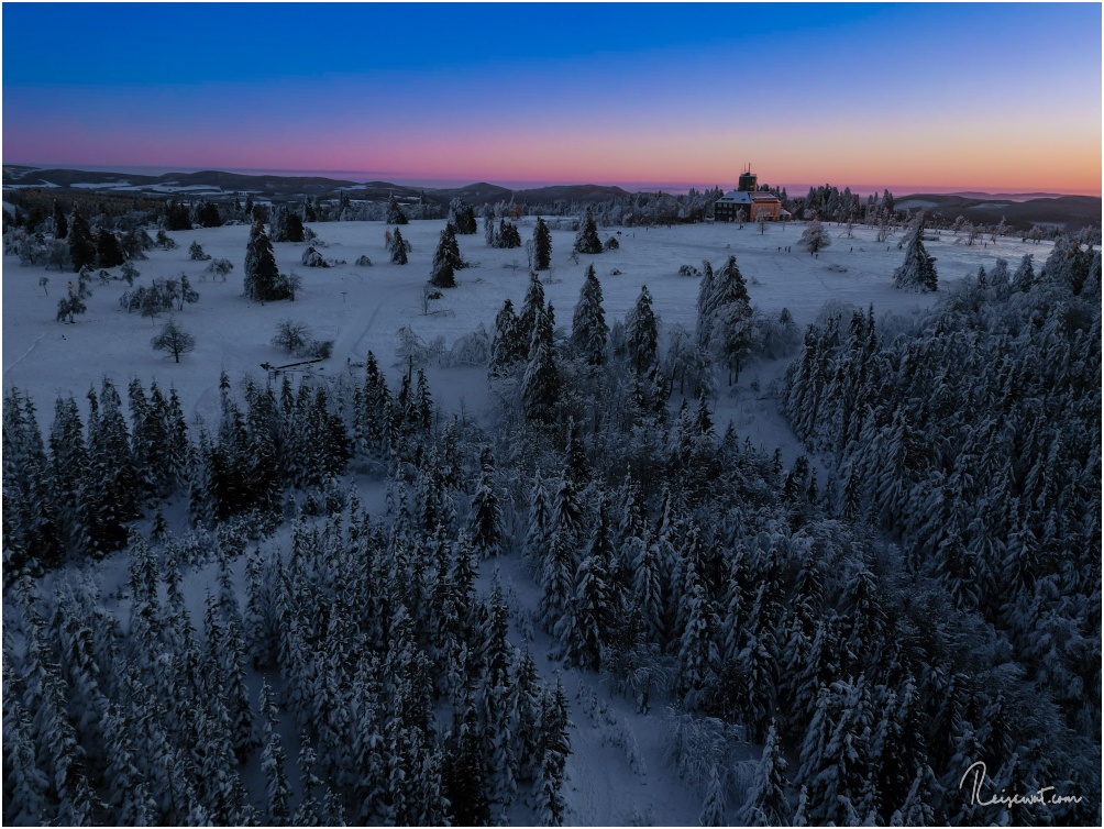 Schönstes Foto - Sonnenaufgang am kahlen Asten in Winterberg