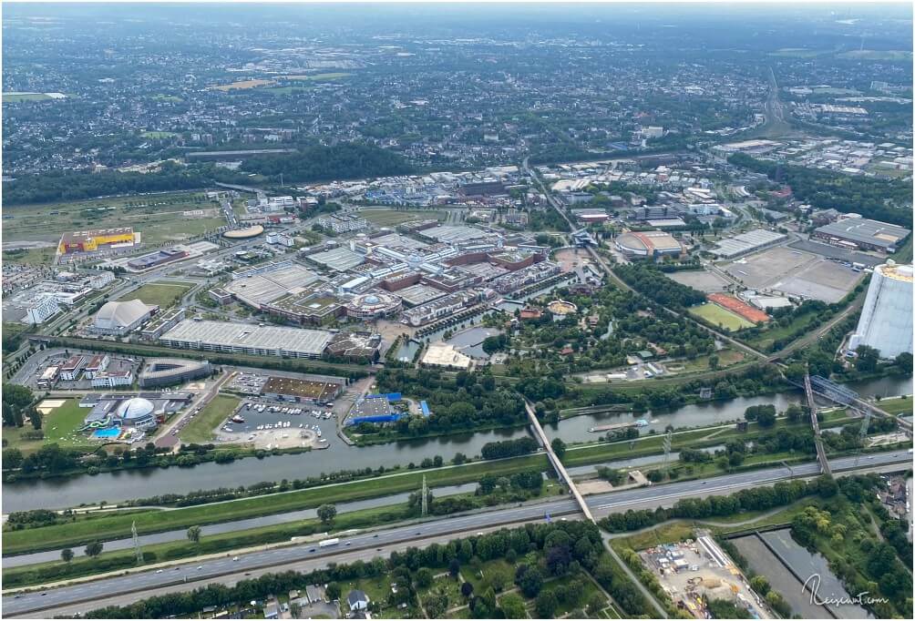 Einkaufsfalle Nummer 1 in der Region, das CentrO in Oberhausen