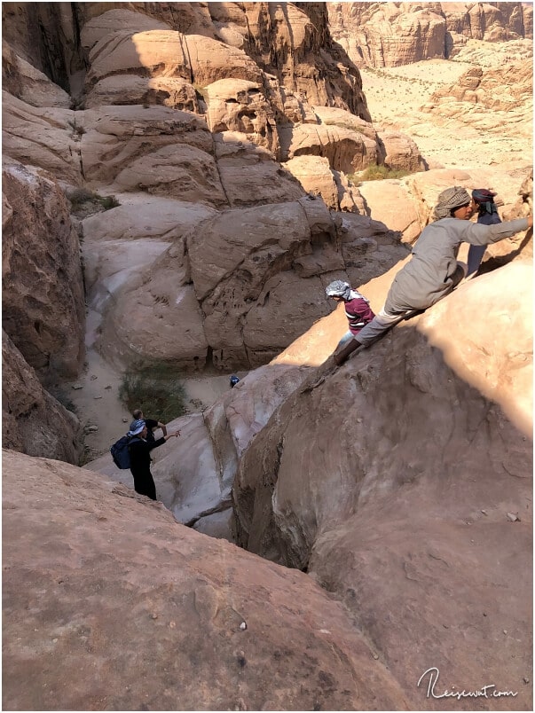 Der Burdah Rock Bridge Trail ist nichts für Leute, die Klettereinlagen vermeiden wollen