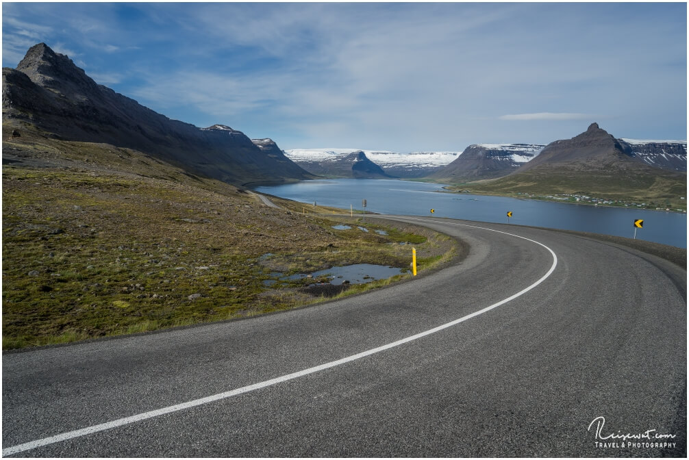 Auch Mitte Juni liegt auf den Pässen in den Westfjorden noch ordentlich Schnee