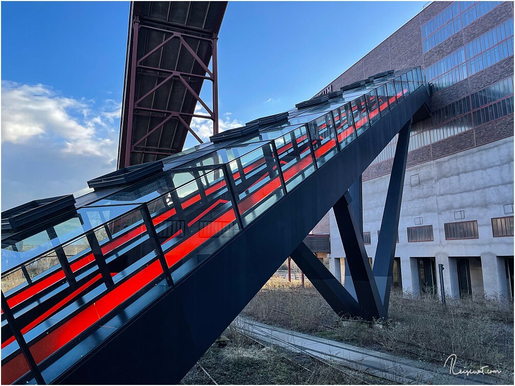 Die Rolltreppe hinauf ins Ruhr-Museum ist bereits das erste kleine Highlight