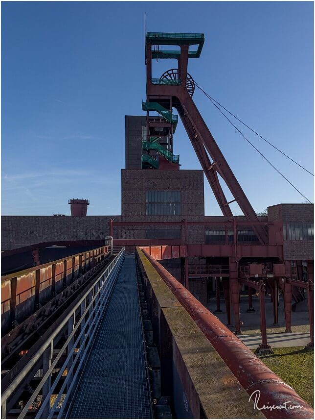 Schacht 1/2/8 vom Skywalk aus gesehen