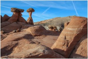 Toadstool Hoodoos