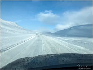 Winterliche Straßen auf dem Weg nach Akureyri