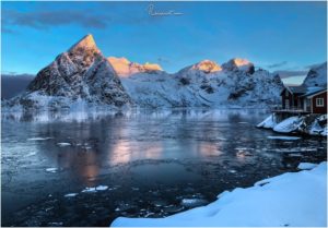 Morning Glow bei Hamnøy