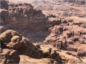 Blick vom Indiana Jones Trail auf das Kolosseum