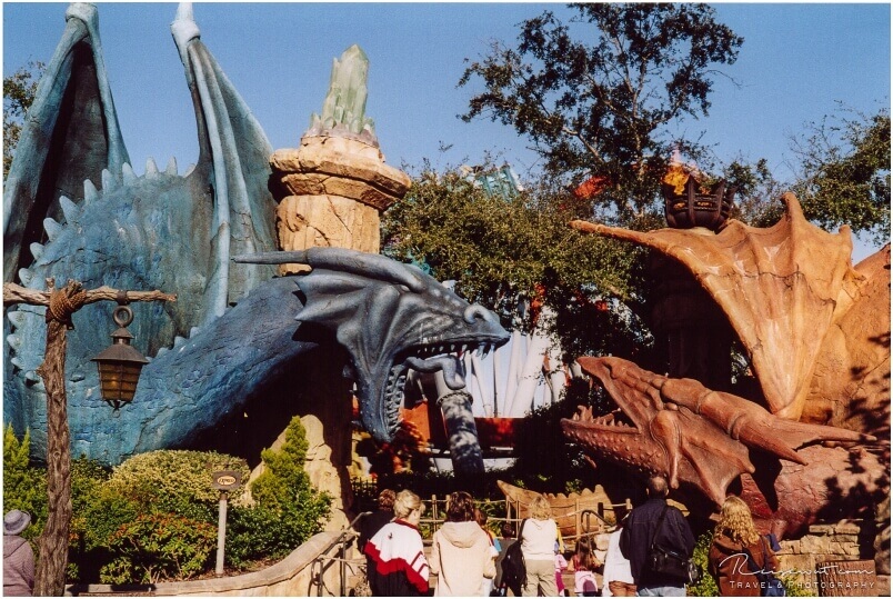 Duelling Dragons, mittlerweile eine Foto mit Nostalgiewert.
