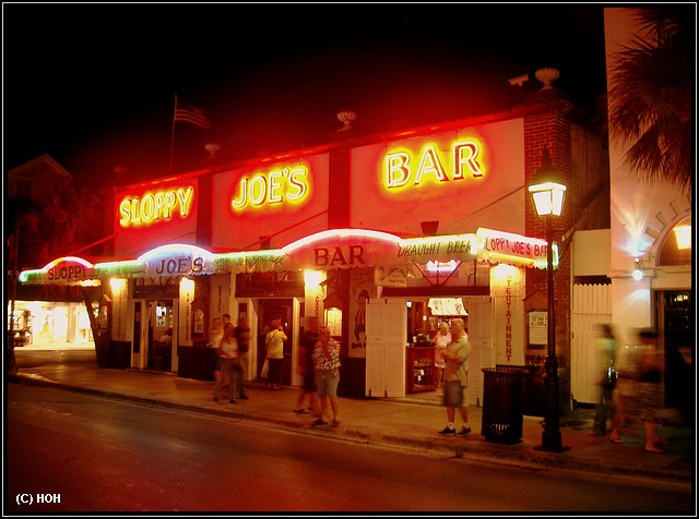 Sloppy Joes Bar