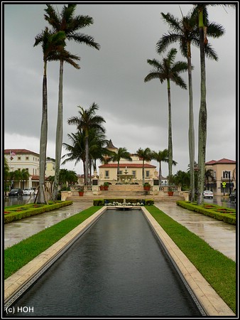 In Palm Beach ... Brunnen im Memorial Park