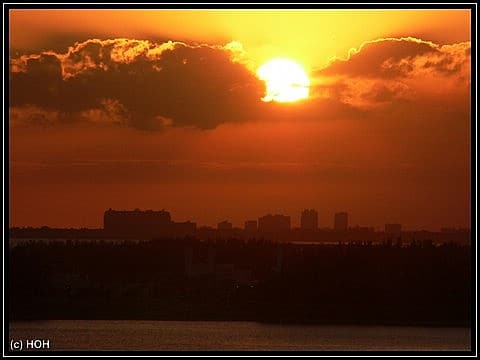 Wir fahren quasi dem Sonnenuntergang entgegen ... kann man sich nicht ausdenken