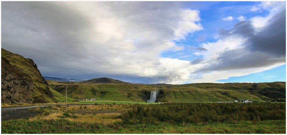 Skogafoss vom Ring aus gesehen