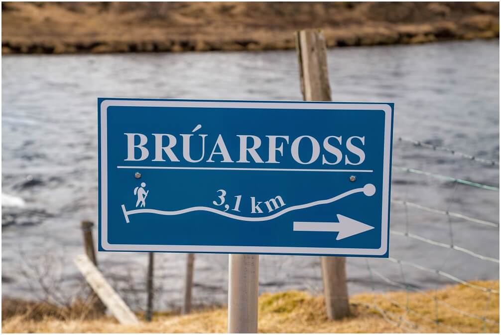 Hinweisschild auf die 3.1km lange Wanderung