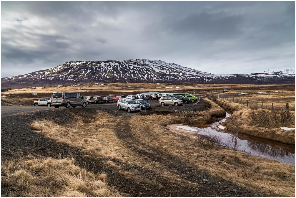 Der neu angelegte Parkplatz zum Bruarfoss