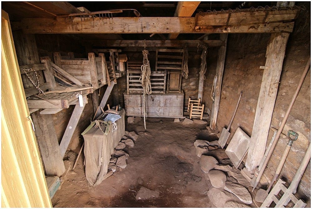 Blick ins Innere der Hütten bei Glaumbaer