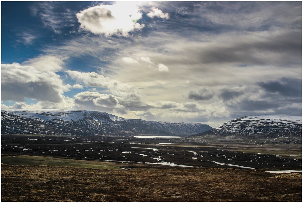 Die Gegend rechts vom Godafoss