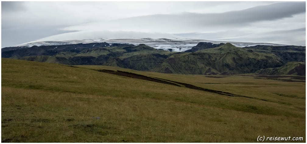 Die Katla ... Blick von einem Scenic Point entang der Straße nach Pakgil