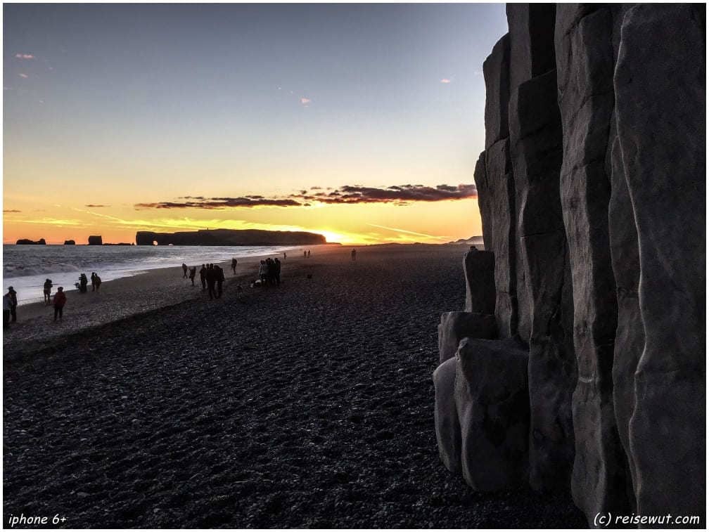 Vik Basalt Säulen zum Sonnenuntergang