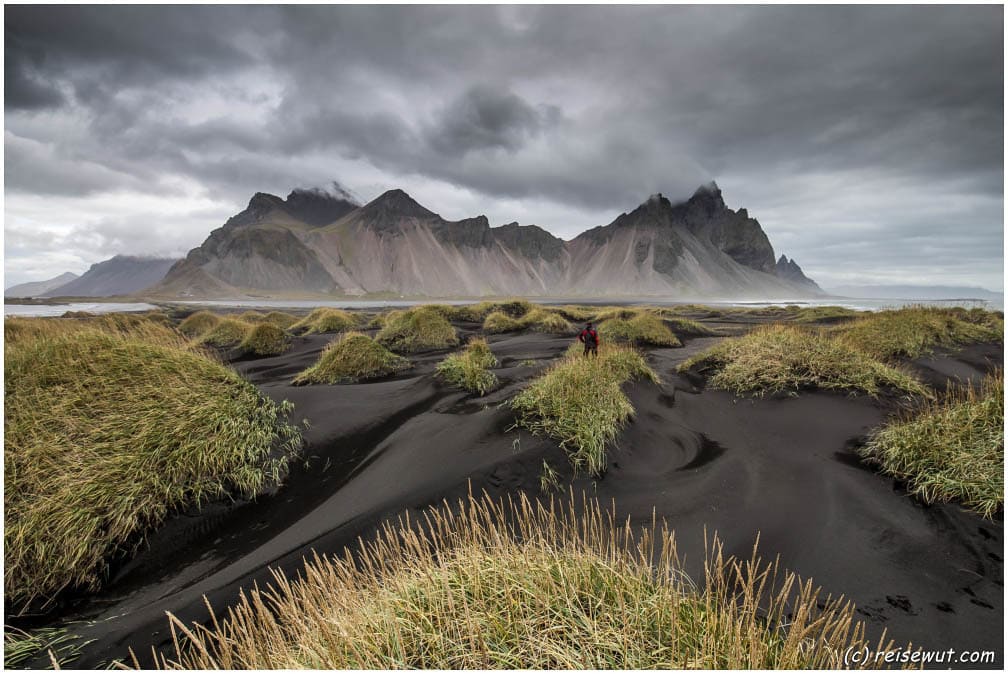 Beeindruckende Größenverhältnisse gibt es auch in den Dünen von Stokksnes