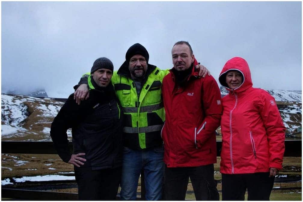 Gruppenbild mit Dame Gruppenbild mit Dame