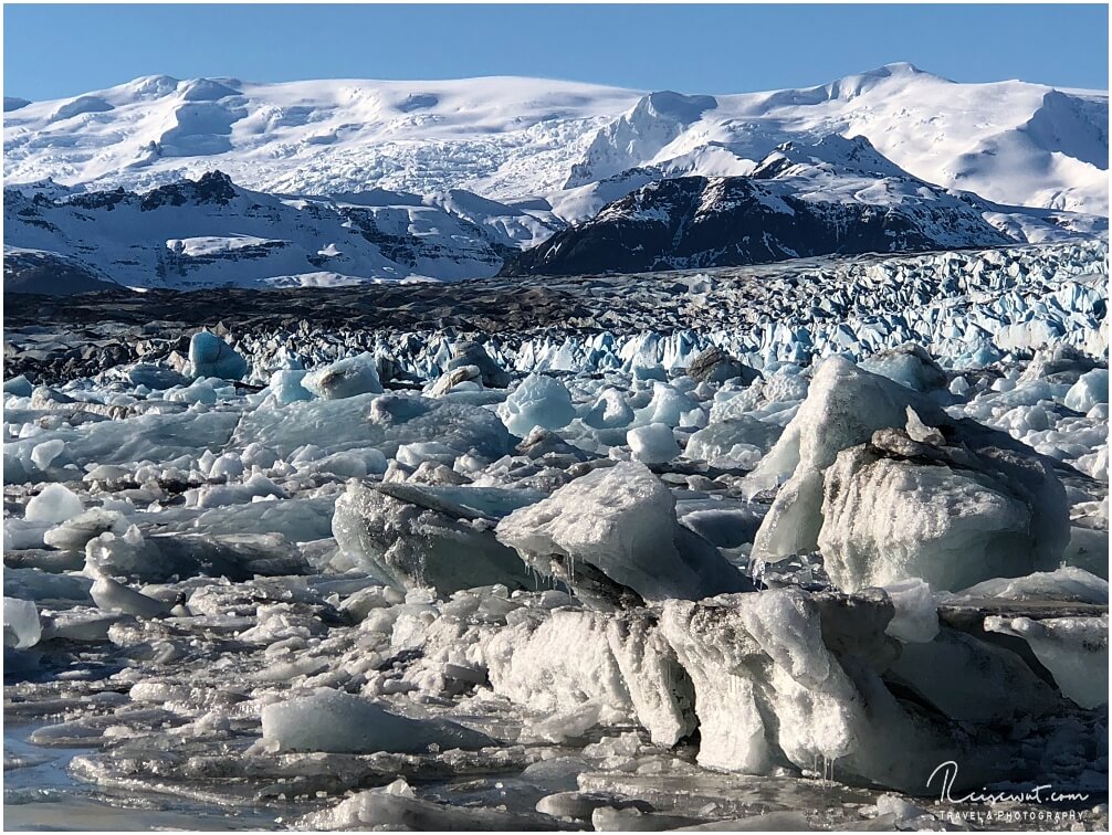 Die Abbruchkante des Breidarmerkurjökull