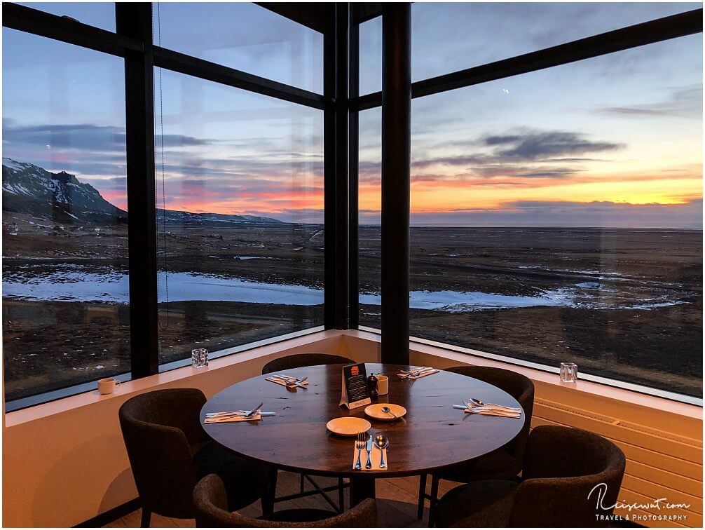 Ausblick aus dem Frühstücksraum vom Fosshotel Glacier Lagoon