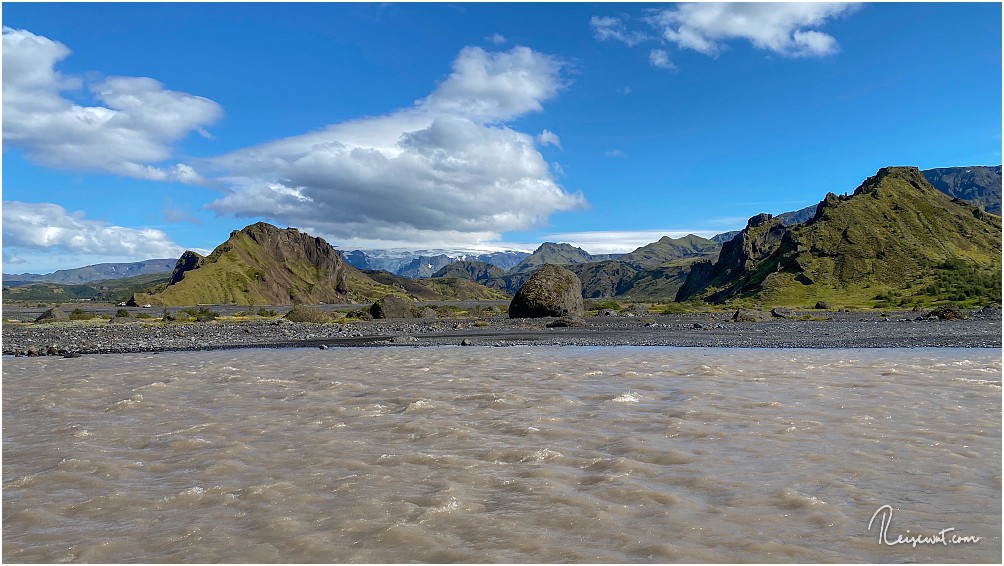 Traumwetter in Þórsmörk ... aber an dieser vorletzten Furt war für uns auf dem Hinweg leider Schluss