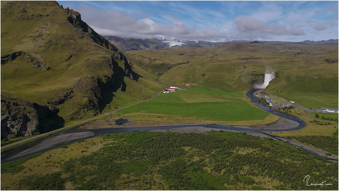 Blick in Richtung Skogafoss, wo heute mehr los ist als gestern