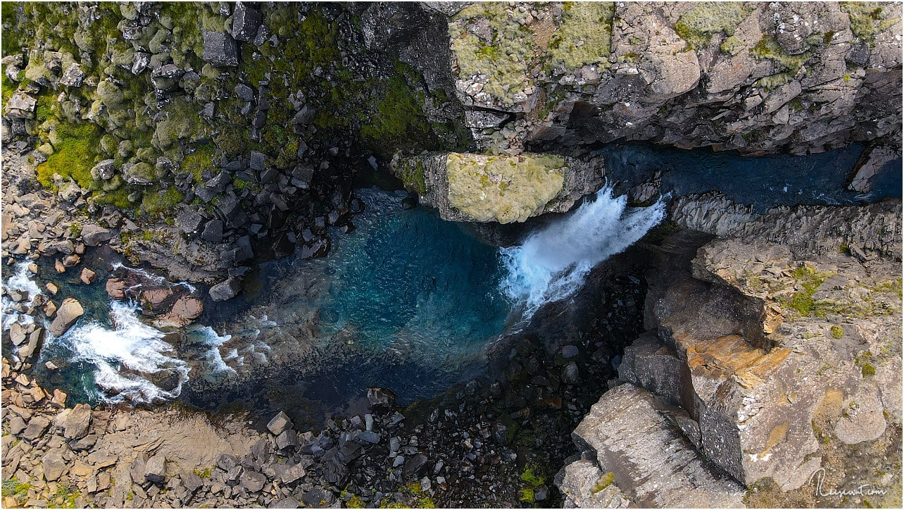 Der Folaldafoss von oben