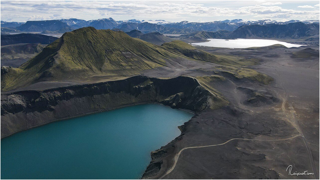 Blick rechts am Blahyur vorbei in Richtung Landmannalaugar