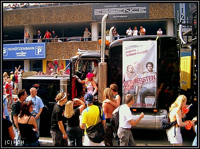 Loveparade 2007 - Float Nr.21: Ami-Truck