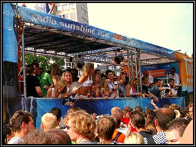 Loveparade 2007 - Sunshine LIVE Float