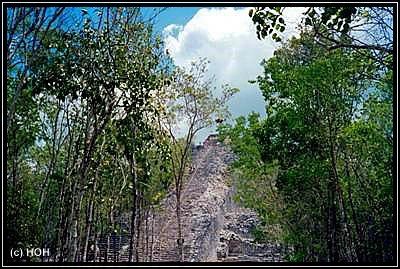 Pyramide in Coba