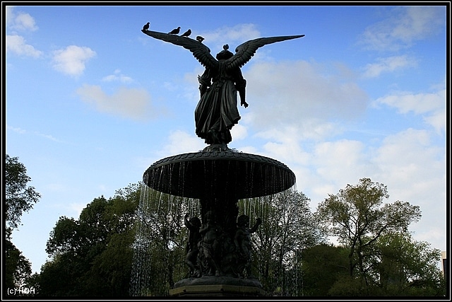 Die Statue Angel of Waters