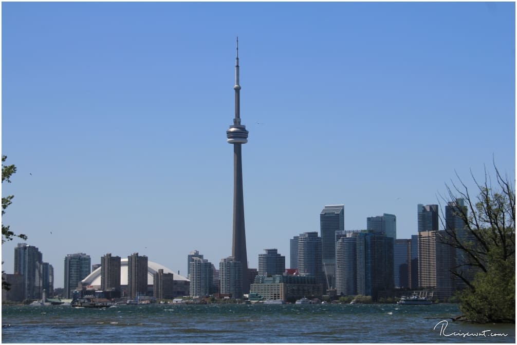 Der CN Tower von Toronto Island aus fotografiert