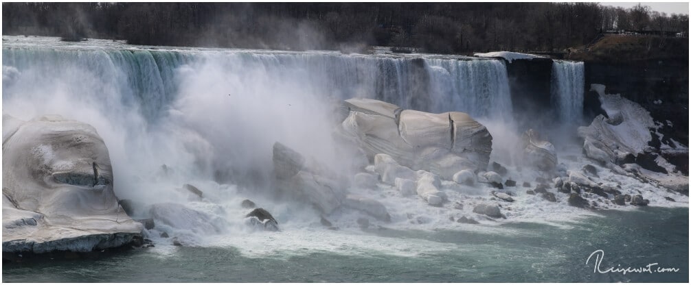 Journey behind the Falls ... dieses Mal "behind the Snow"