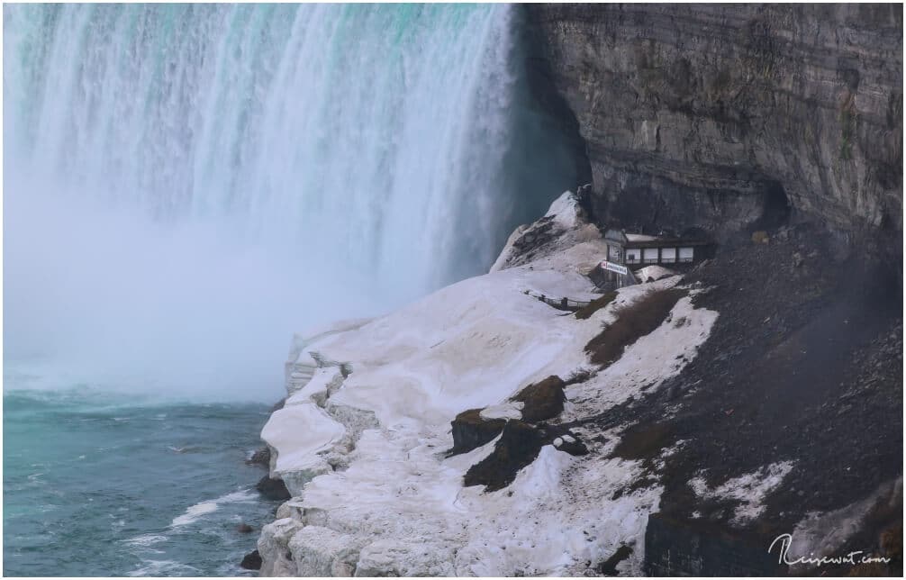 Aus der Journey behind the Falls wird heute Journey behind the Snow