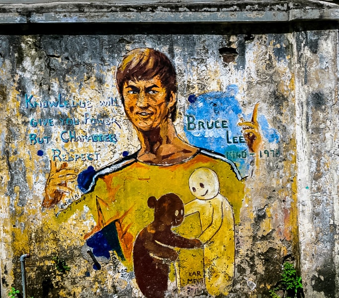 Streetart in Ipoh: Ipoh steht bei einigen nicht auf der Liste, doch die Stadt hat viel zu bieten. Vor Allem die Streetart. Besonders gut hat uns das Bild hier gefallen. Der Spruch passt einfach perfekt.