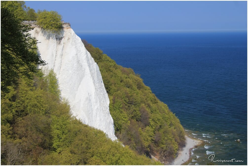 Die weiße Kalksteinformation am Königsstuhl ist einer der bekanntesten Sehenswürdigkeiten auf Rügen