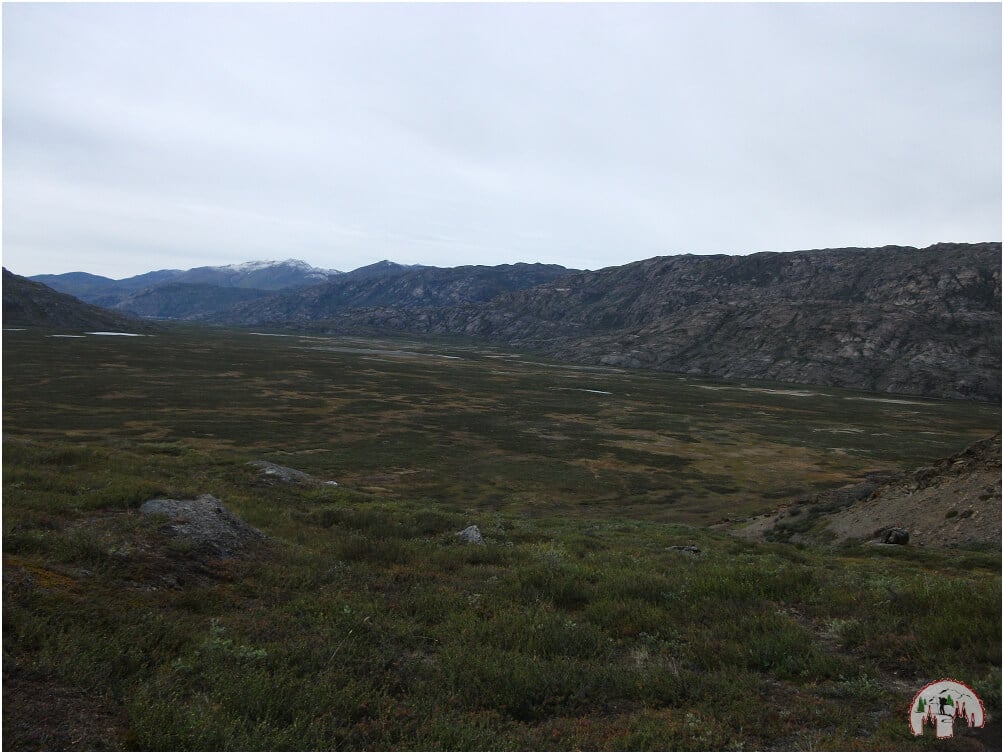 Weite Landschaft am Arctic Circle Trail