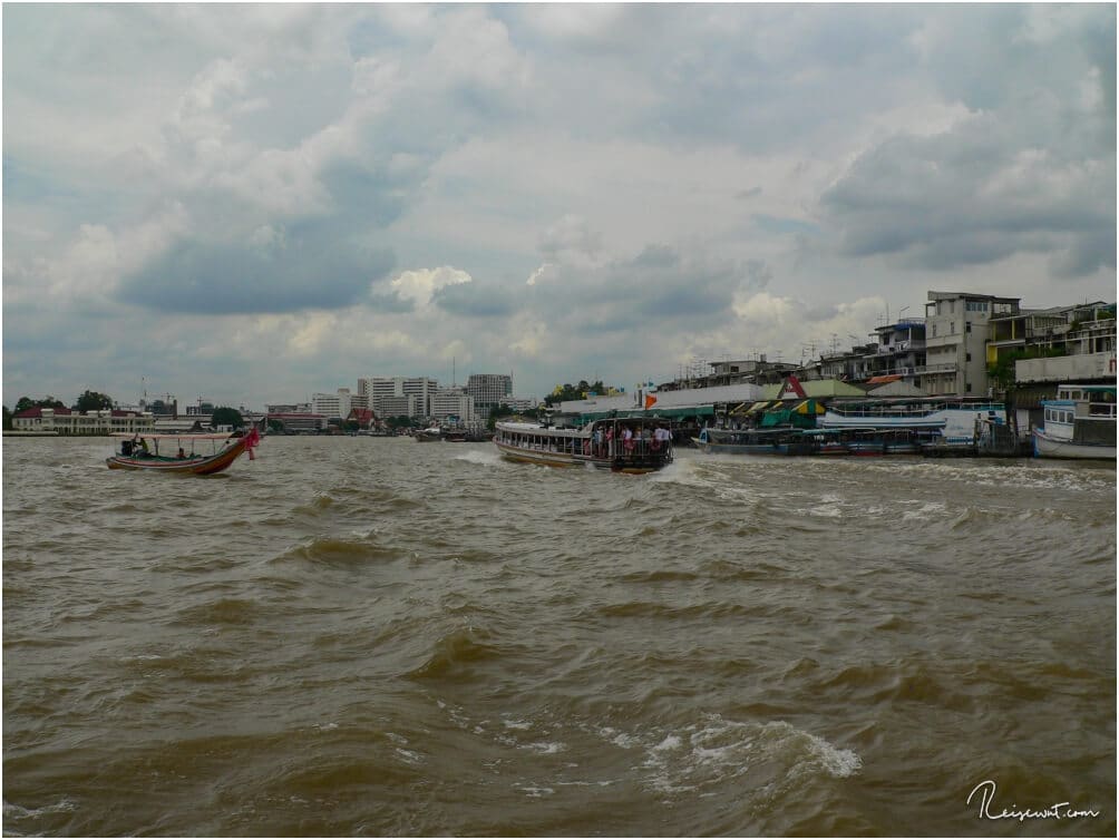 Chao Phraya River, die Wasserader von Bangkok