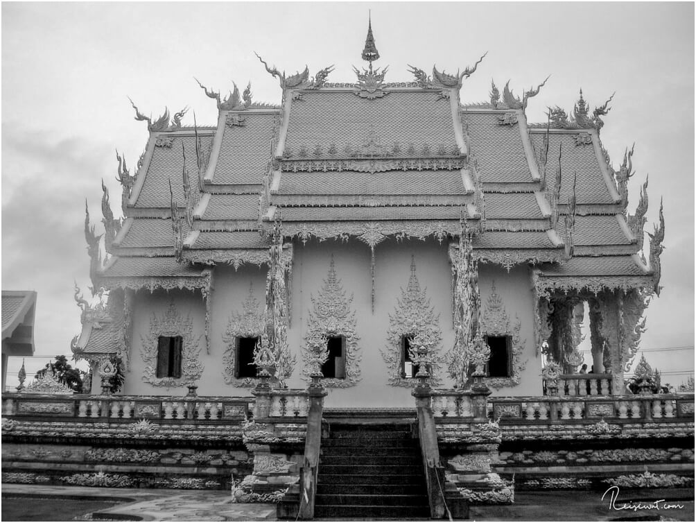 Wat Rong Khun