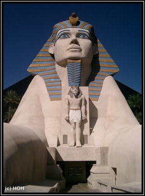 Sphinx beim Luxor