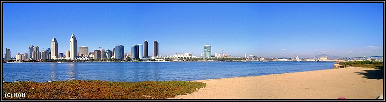 San Diego Skyline Panorama vom Coronado Beach aus fotografiert